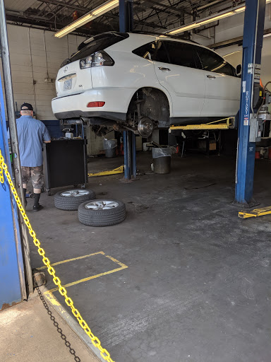 Auto Parts Store «Pep Boys Auto Parts & Service», reviews and photos, 2001 S Pleasant Valley Rd, Winchester, VA 22601, USA