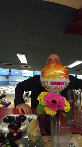 Bowling Alley «West Seattle Bowl», reviews and photos, 4505 39th Ave SW, Seattle, WA 98116, USA