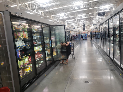 Supermarket «Walmart», reviews and photos, 11930 Narcoossee Rd, Orlando, FL 32832, USA