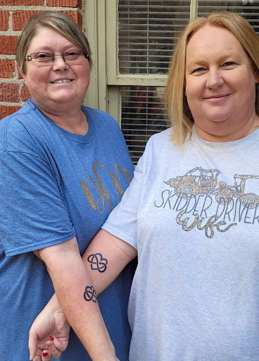 Explore hand poke tattoo ideas, creative tattoo ideas in Meridian, available at SK-Tattoo1