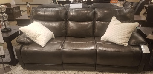 Furniture Store «Ashley HomeStore», reviews and photos, 3200 Mall Loop Dr, Joliet, IL 60431, USA