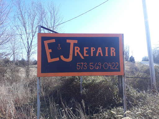 E&J Auto Repair in Stover, Missouri