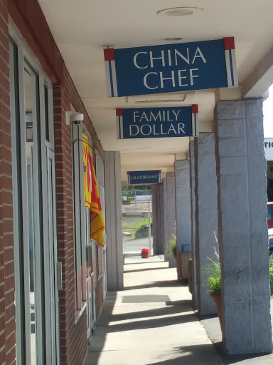 Shopping Mall «Hoffman Heights Shopping Center», reviews and photos, 694 Peoria St, Aurora, CO 80011, USA