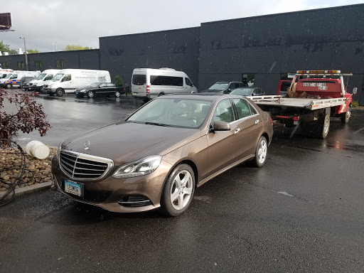 Mercedes Benz Dealer «New Country Motor Cars, Inc», reviews and photos, 1 Weston St, Hartford, CT 06120, USA