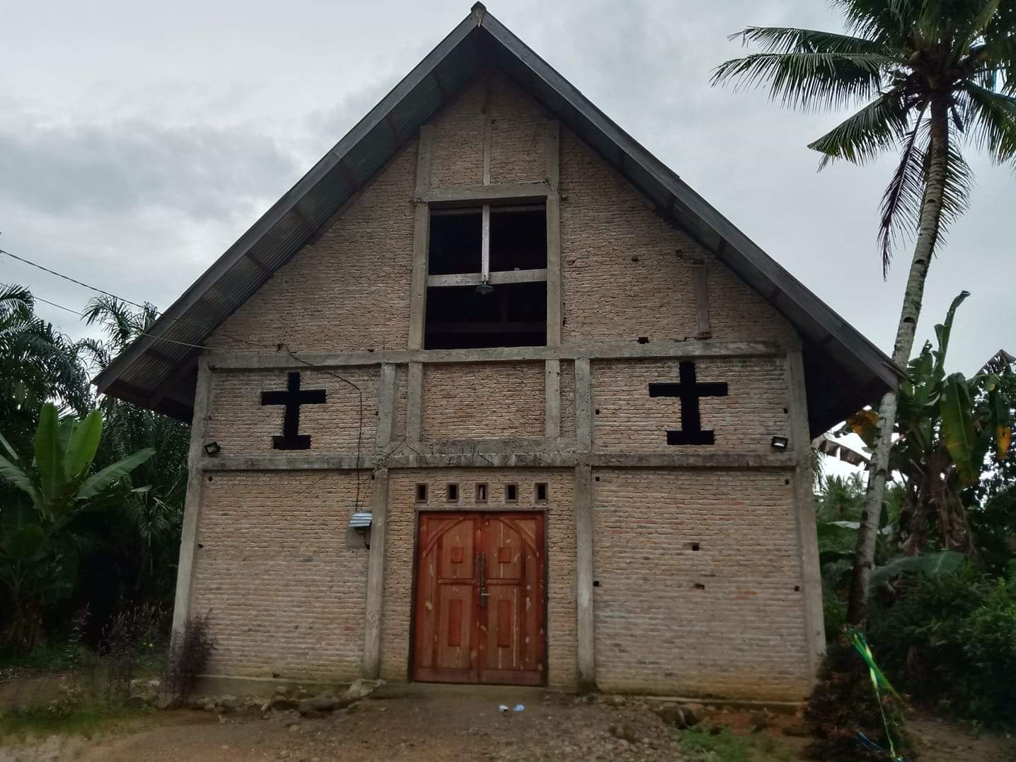 Gambar Gereja Hki Kampung Dairi Pinangsori