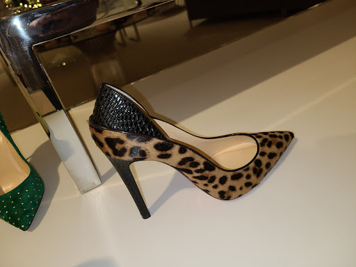 Clothing Store «Neiman Marcus», reviews and photos, 1200 Morris Turnpike, Short Hills, NJ 07078, USA