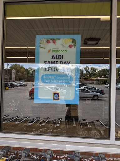 Supermarket «ALDI», reviews and photos, 587 E Main St #200, Batavia, NY 14020, USA