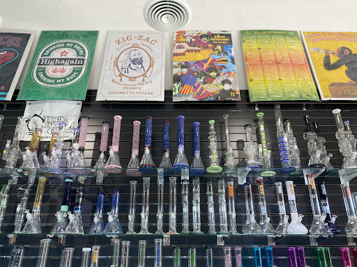 Herb Shop «Traders Smoke Shop», reviews and photos, 14880 N Northsight Blvd #104, Scottsdale, AZ 85260, USA