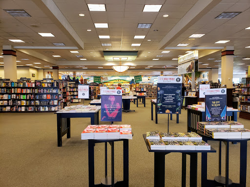 Book Store «Barnes & Noble», reviews and photos, 2619 Miamisburg Centerville Rd, Dayton, OH 45459, USA