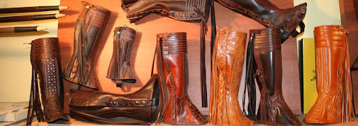 Stores to buy cowboy boots Seville