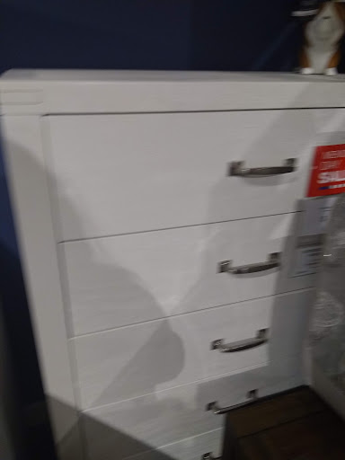 Furniture Store «Art Van Furniture - Bedford Park», reviews and photos, 7200 S Cicero Ave, Chicago, IL 60629, USA