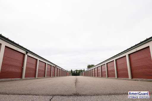 8085 N Old US Hwy 23, Fenton, MI 48430, USA