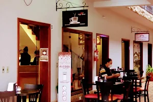 Café Beijo Quente image