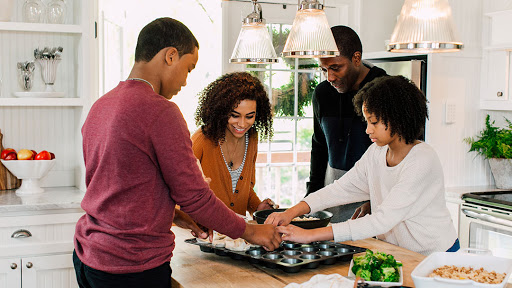 Dream Dinners image
