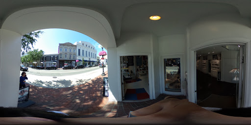 Shoe Store «John Fluevog Shoes», reviews and photos, 1265 Wisconsin Ave NW, Washington, DC 20007, USA