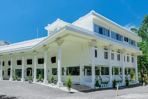Hotel White House Munnar | Luxury Resort image