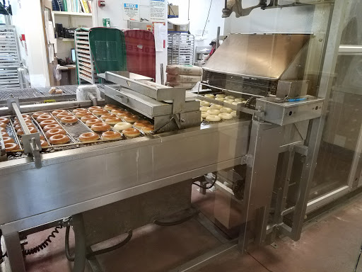 Bakery «Krispy Kreme Doughnuts», reviews and photos, 1880 NW 86th St, Clive, IA 50325, USA