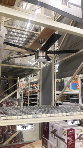 Shopping Mall «Gateway Shopping Center», reviews and photos, 1030 U.S. 9, Parlin, NJ 08859, USA