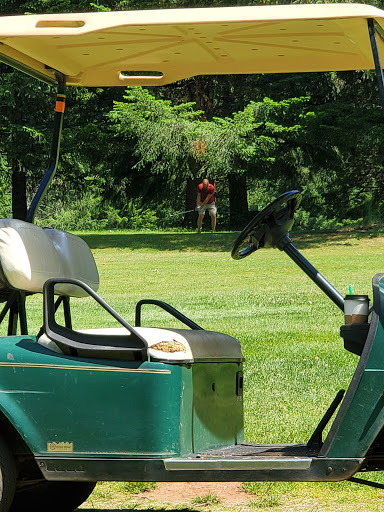 Golf Course «Springwater Golf Course», reviews and photos, 25230 S Wallens Rd, Estacada, OR 97023, USA