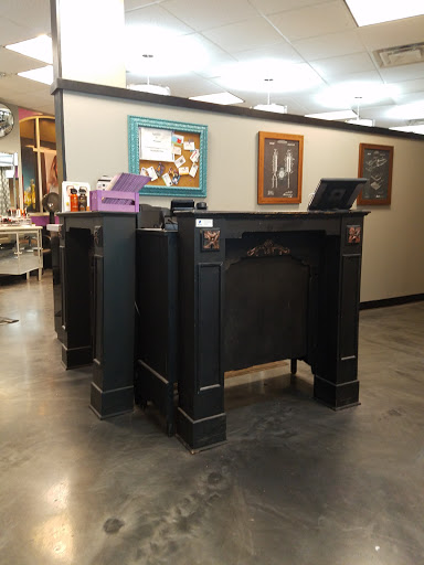 Beauty Salon «Moxie Beauty Bar», reviews and photos, 1710 Cross Creeks Blvd, Pickerington, OH 43147, USA