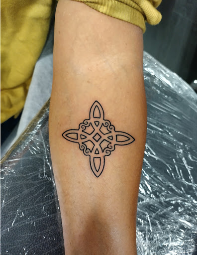 Explore jungle tattoo ideas, creative tattoo ideas in North Hollywood, available at Papa Flash Tattoos