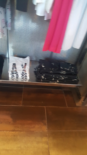 Clothing Store «A/X Armani Exchange», reviews and photos, 760 Collins Ave, Miami Beach, FL 33139, USA