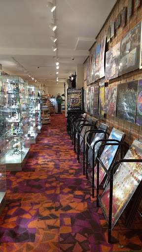 Tobacco Shop «Headdies Pipe & Vape Shop», reviews and photos, 103 E State St, Ithaca, NY 14850, USA