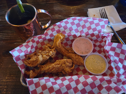 Restaurant «Stickyz Rock-n-Roll Chicken Shack», reviews and photos, 107 River Market Ave, Little Rock, AR 72201, USA