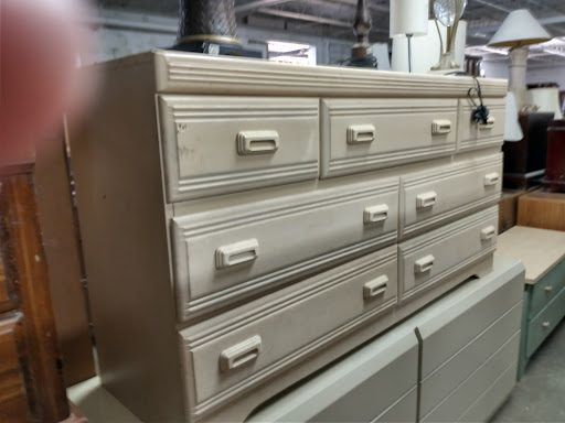 Used Furniture Store «C&D Second Chance», reviews and photos, 201 N Poplar Ave, Sanford, FL 32771, USA