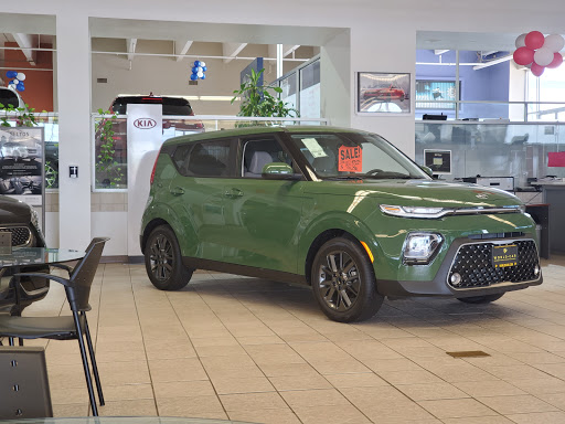 Car Dealer «World Car Kia South», reviews and photos, 7915 Interstate 35 Access Rd, San Antonio, TX 78224, USA