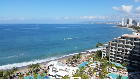 Las Glorias beach