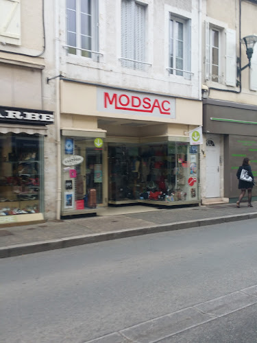 Magasin de maroquinerie MODSAC Saint-Amand-Montrond