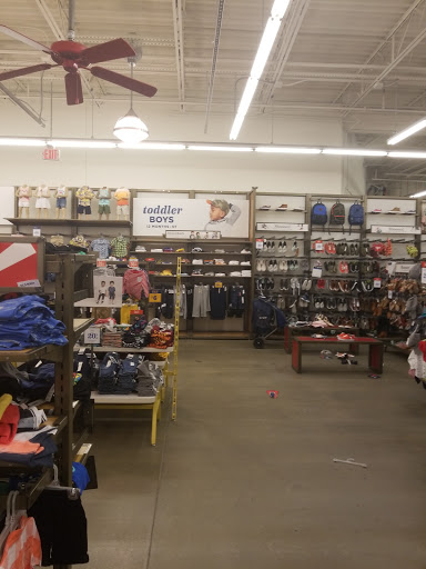 Clothing Store «Old Navy», reviews and photos, 1701 WP Ball Blvd, Sanford, FL 32771, USA
