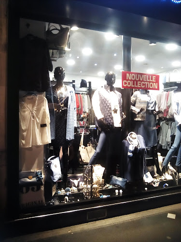 Magasin de vêtements pour femmes Dressing Code... By Ds Boulogne-Billancourt