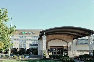 Holiday Inn Cincinnati-Riverfront, an IHG Hotel image