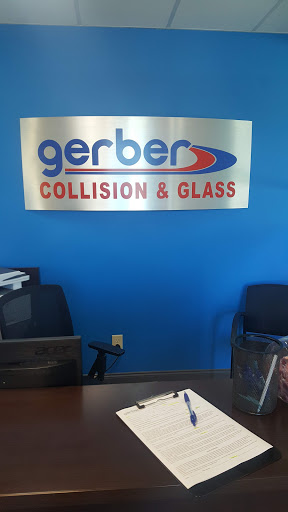 Auto Body Shop «Gerber Collision & Glass», reviews and photos, 725 Dekalb Industrial Way, Decatur, GA 30033, USA