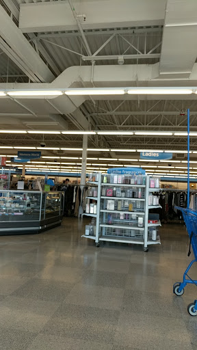 Clothing Store «Ross Dress for Less», reviews and photos, 7511 Lemont Rd, Darien, IL 60561, USA