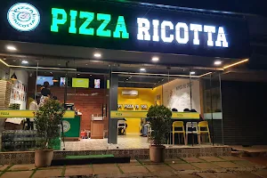 Pizza Ricotta Thalassery image