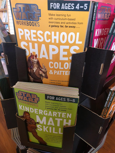 Book Store «Beach Books», reviews and photos, 616 Broadway St, Seaside, OR 97138, USA