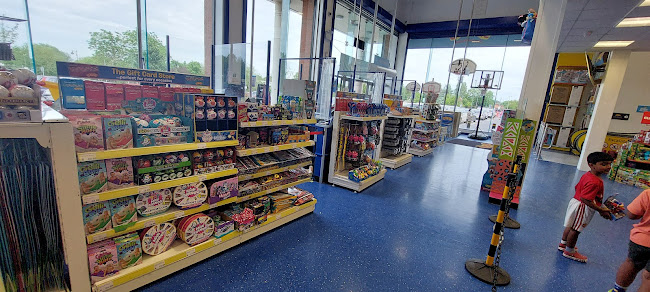 Reviews of Smyths Toys Superstores in Watford - Shop