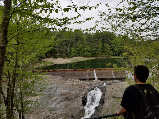 Gift Shop «Quechee Gorge Gifts & Sportswear», reviews and photos, 6053 Woodstock Rd, Quechee, VT 05059, USA