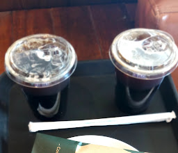 Starbucks Jemursari photo