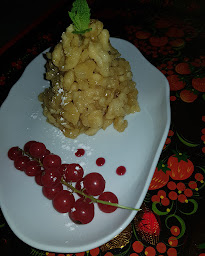 Photo n°24 de La Place Rouge à Lure ()