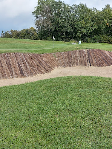 Golfplatz Steißlingen GmbH - Neuhausen am Rheinfall