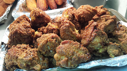 Grocery Store «D Karina Deli Grocery Store», reviews and photos, 341 S 11th St, Reading, PA 19602, USA