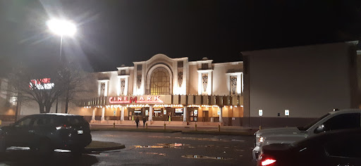 Movie Theater «Cinemark 16», reviews and photos, 15171 Crossroads Pkwy, Gulfport, MS 39503, USA