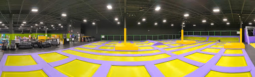 Shopping Mall «Putnam Place Shopping Center», reviews and photos, 1245 Dixwell Ave, Hamden, CT 06514, USA