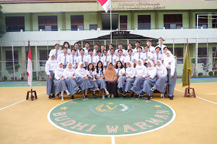 Komunitas - SMA-SMK Budi Warman 2