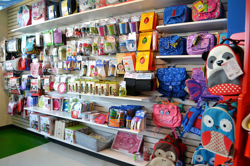 Baby Store «Magic Beans - Wellesley», reviews and photos, 200 Linden St, Wellesley, MA 02482, USA