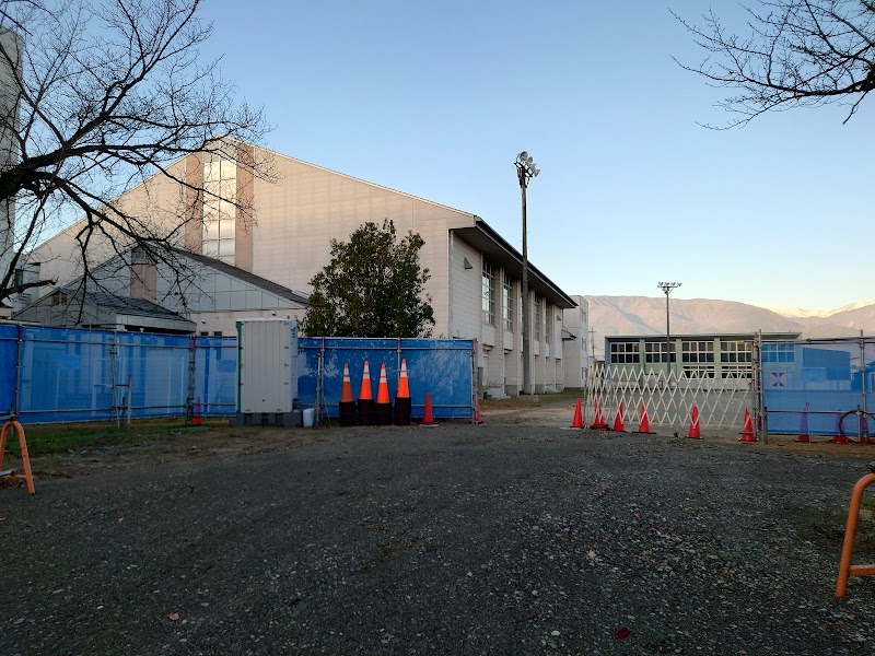 中央市立田富小学校